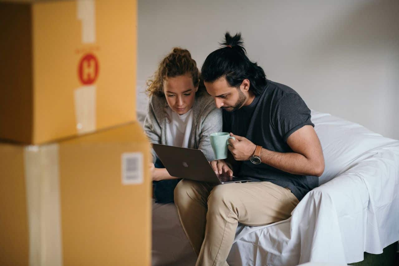 Taxatie van woning niet nodig bij snelle verkoop aan huis opkoper Huis direct verkopen aan opkoper. Een woningtaxatie is niet nodig bij Leco Vastgoed.